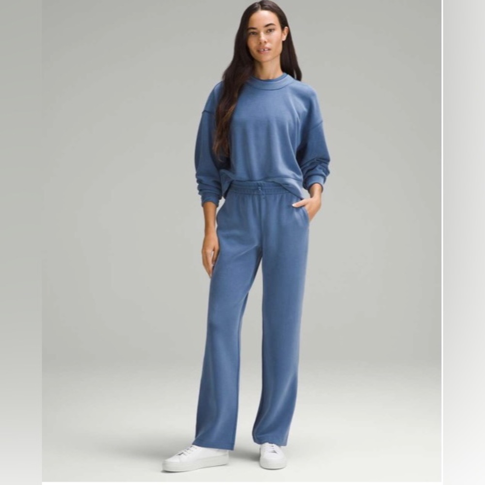 Lululemon Softstreme High-Rise Straight-Leg Pant Women 8 True Navy Blue Sz 8